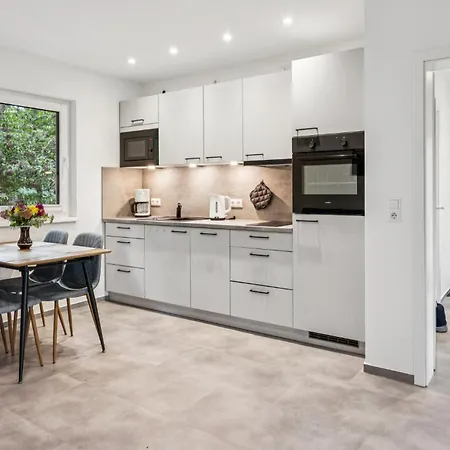 Awesome In Roebel With Wifi Σπίτι διακοπών Röbel